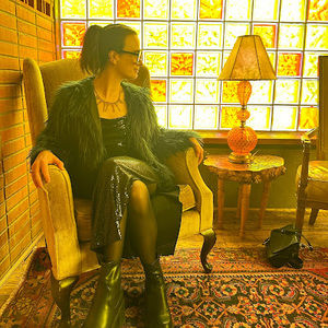 Meet your Posher, Paige